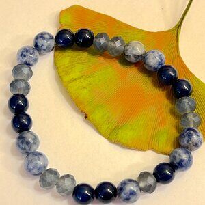 Faceted Labradorite, Sodalite and Blue Fluorite 8 mm Beaded Bradelet